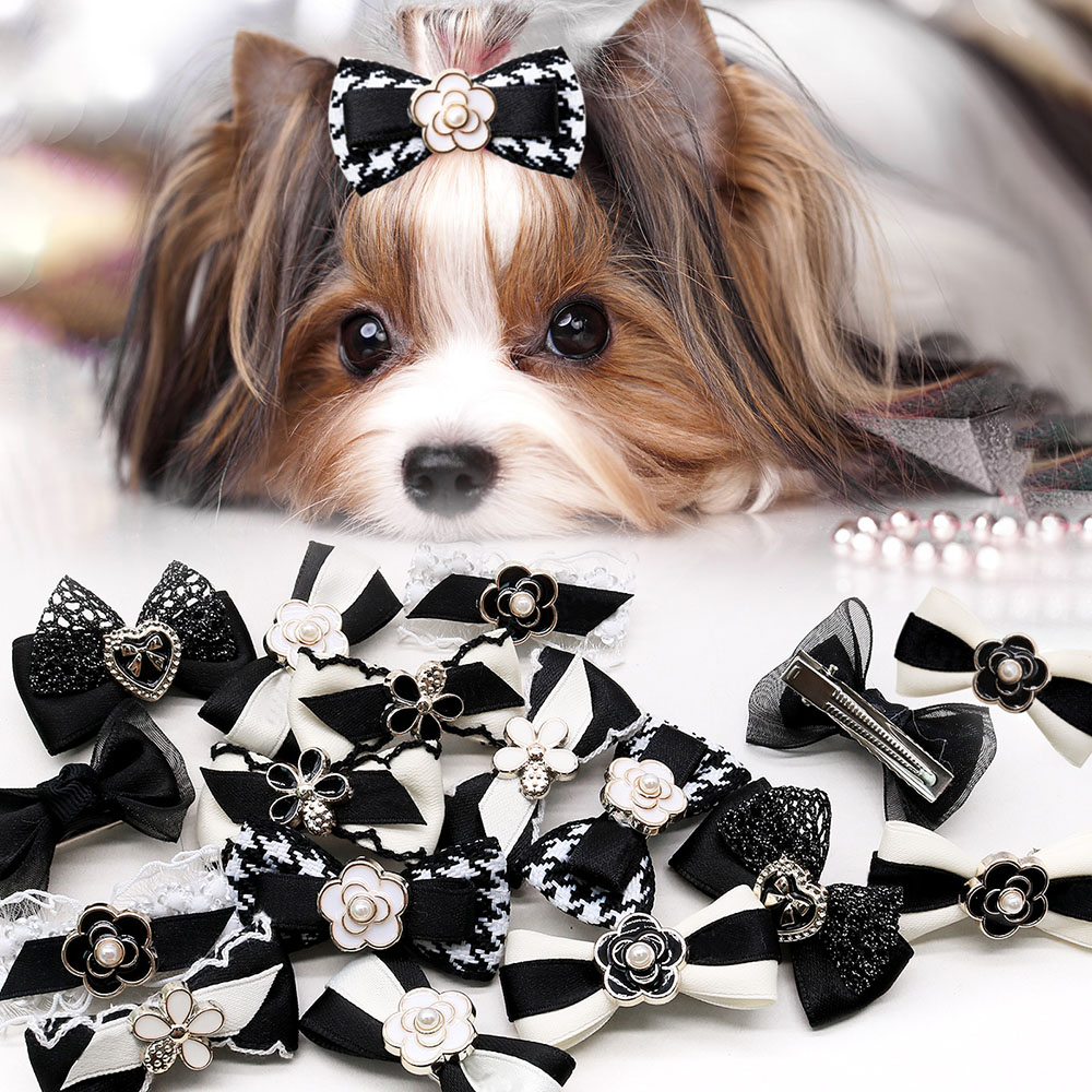 10PCS Dog Bows Wirh Metal Clip - Dog Bandana Scarf recension och pris